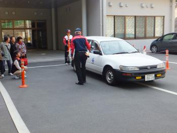 運転死角の確認