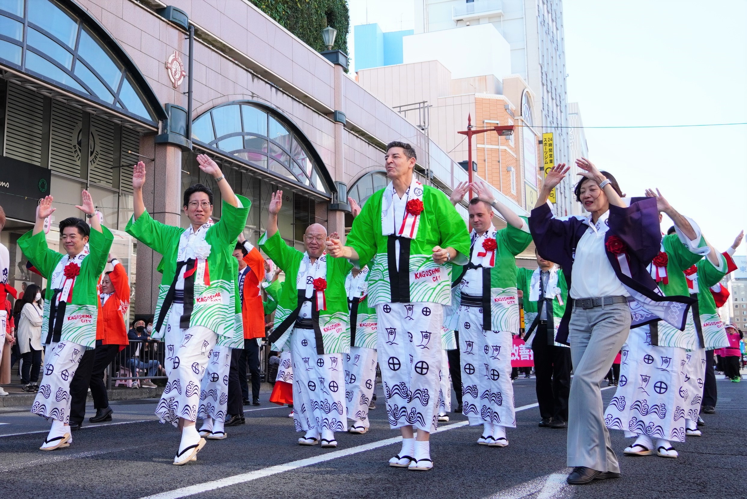 パース市長のおはら祭参加