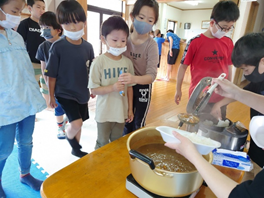 寺こやこども食堂の様子1